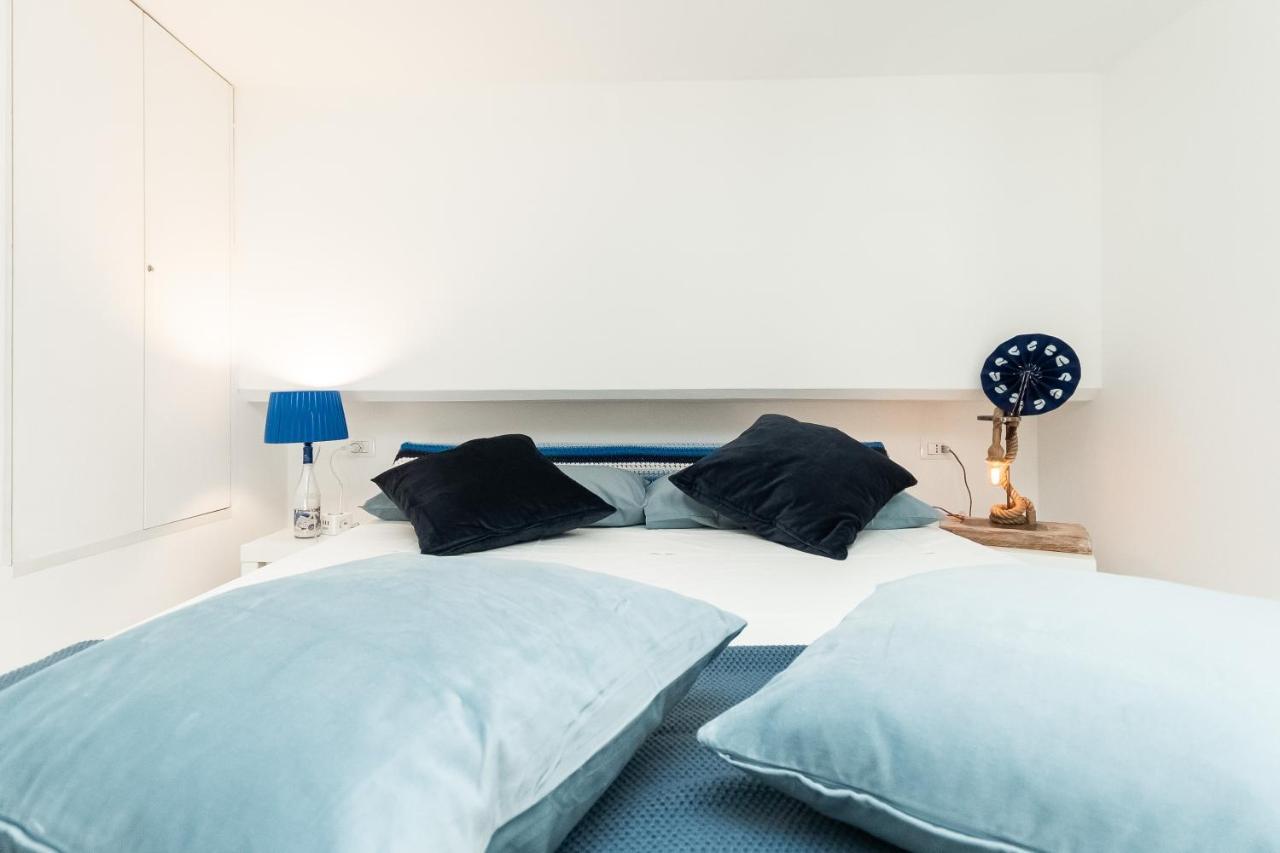 Sea Loft Quinto - A Due Passi Dal Mare Apartment Genoa Bagian luar foto
